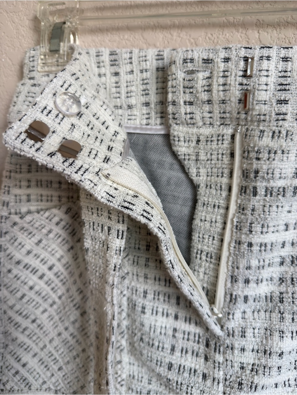 NWT Koko + Mason Ivory Black Tweed Paperbag Tie-Waist High Rise Shorts Size M - Picture 8 of 12